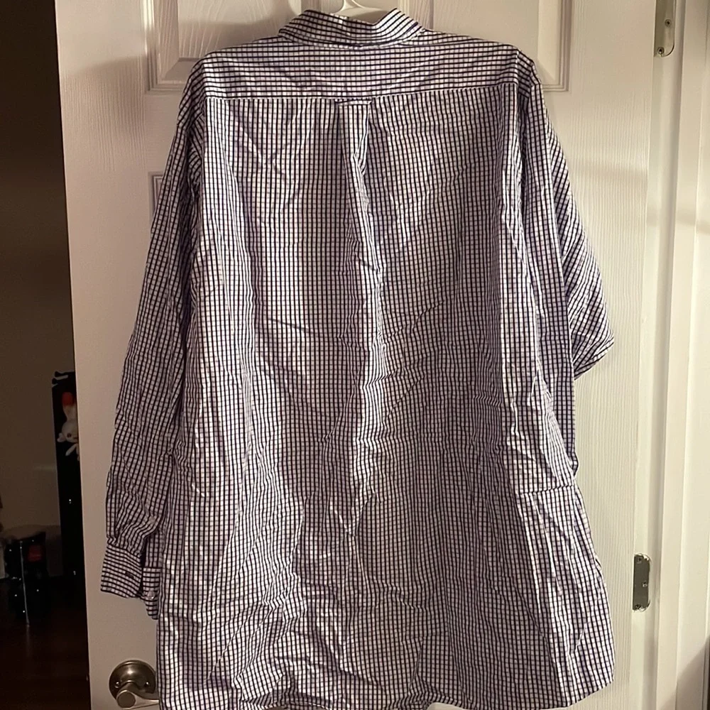 Button down - Picture 6 of 6